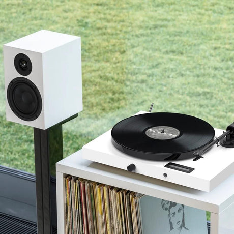 Pro-Ject Juke Box E1 Record Player System with Bluetooth - K&B Audio