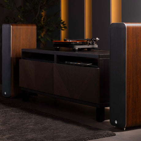 Q Acoustics M40 Active Floorstanding Speakers + Pro-Ject E1 Phono Turntable - K&B Audio